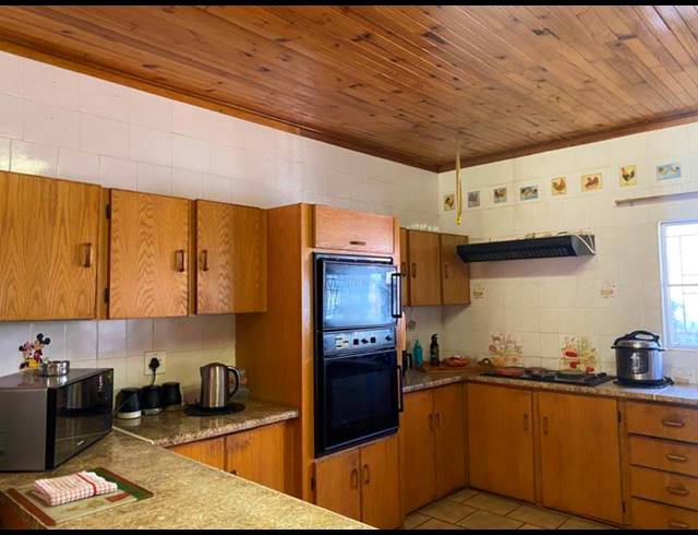 3 BEDROOM HOUSE FOR SALE IN CHROOM PARK